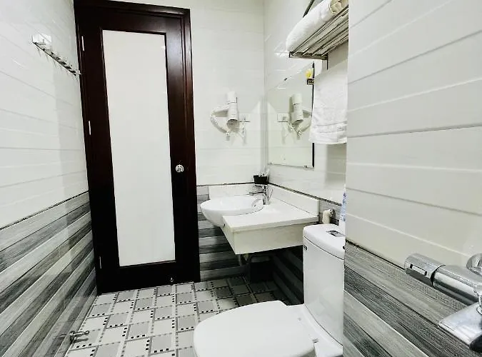 Khách sạn Hồng Anh 2