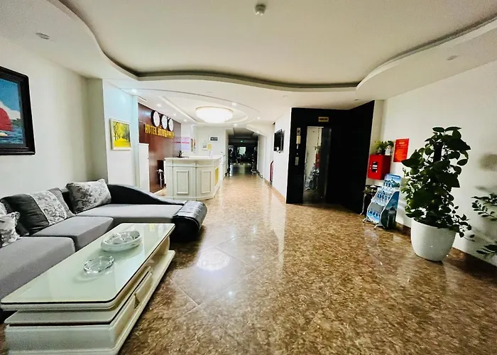 Hồng Anh 2 Khách sạn 2*